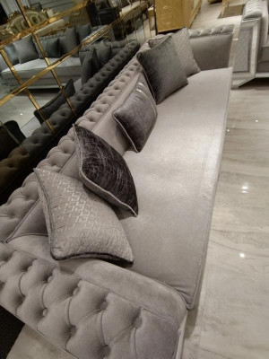 Elegantní obývací pokoj Nábytek Pohovka 3místná Vysoká kvalita Pohovka 3místná Šedá