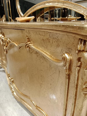 Luxus Sideboard Skříň s  zrcadlem Souprava Komoda Dřevo Klasický Komody