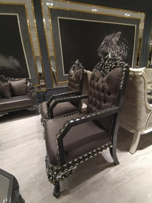 Luxusní pohodlná obývací křesla moderního stylu Elegantní hnedé.