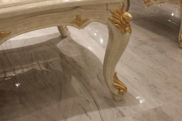 Opulentní obývací pokoj Stůl moderní stůl Nové Deluxe nábytek
