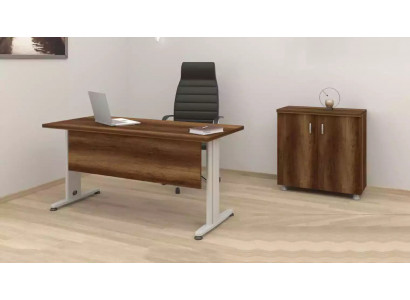 Kompletní sada kancelářského nábytku - skříň, psací stůl, 2 kusy.