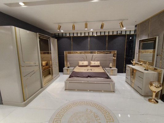 Moderní komoda se zrcadlem luxusní moderní designu sada nábytku do ložnice ze dřeva 2 dílná.