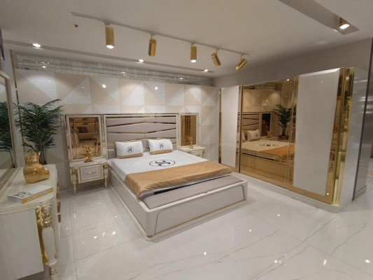 Ložnice sada Kompletní postel + 2x noční stolky Komoda se zrcadlem Moderní Nové