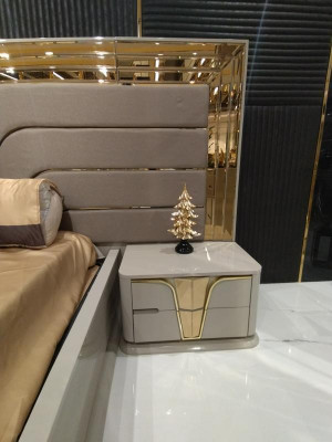 Ložnice Set Luxus kompletní postel + 2x noční stolky 3ks. Moderní Set Nový