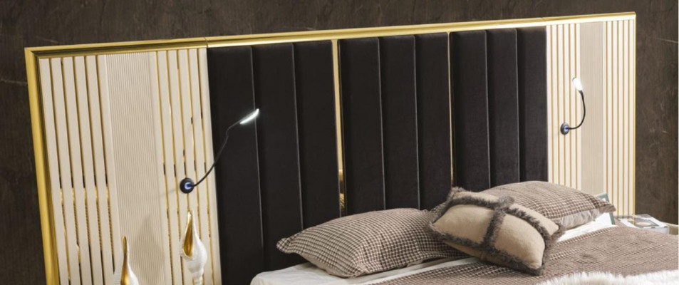 Ložnice set 4 kusů luxusní dřevěný nábytek Elegantní skříň noční stolek stolec