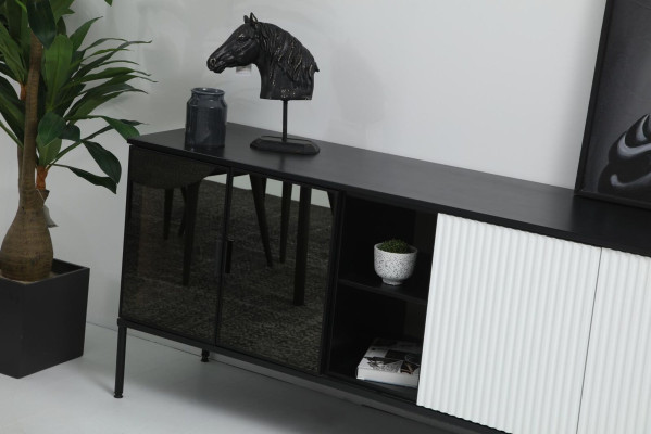 Sideboard Kommode Anrichte aus Holz im modernen Design in Weiß für das Wohnzimmer.