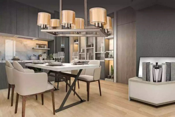 Stropní lampa ve stylu moderního designu pro osvětlení jídelny.