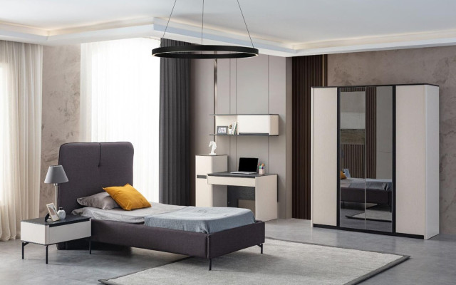 Šedá šatní skříň designový zrcadlový šatník dřevěný šatník