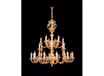 Klasická lampa s lustr, lampou a stropní lampou do obývacího pokoje.