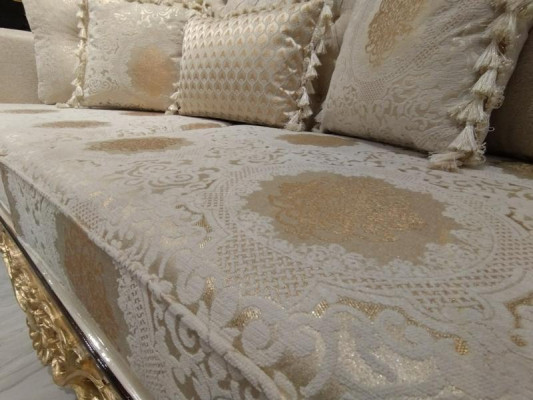 Sofa set 311 + Dřevěný konferenční stolek Obývacího pokoje Luxus Chesterfield Pohovka Látka Nová