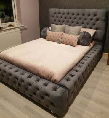 Design Moderní manželská postel nábytek 180x200 cm Polstrovaný textil a dřevo Ložnice