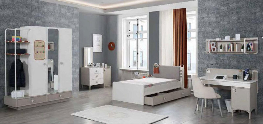 Dětská komoda se zrcadlem v bebí béžovém provedení, moderní design komod, luxusní dřevo.