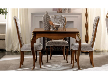 Kompletní sada jídelního stolu se 4 židlemi, jídelní sada, skupina nábytku z dřeva stolu, stoly 5 kusů