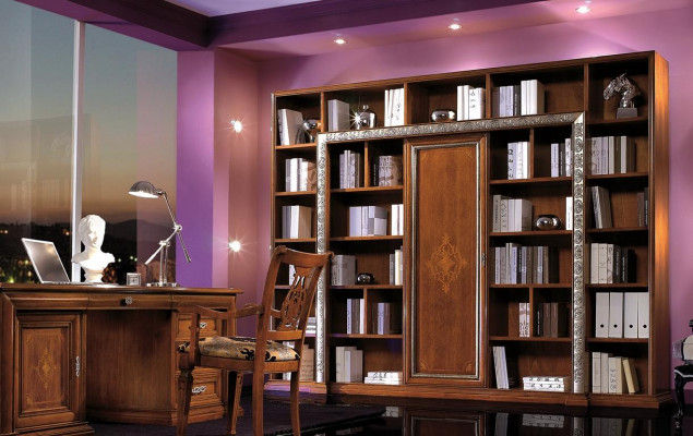 Kancelářský psací stůl Stůl Kancelářská židle Skříň Sada Kancelářský nábytek Skříně Itálie Masivní