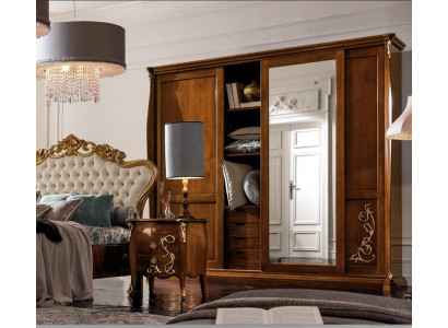 Schlafzimmer Šatník Dřevěný nábytek Baroko Nový Klasický šatník Skříně