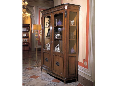 Klasický nábytek Italský nábytek Dřevo Hnědá Vitrína Elegantní vitrínový šatník