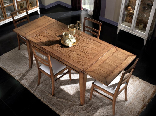 Dřevěný jídelní stůl Moderní design Jídelní stůl Prostorný nový