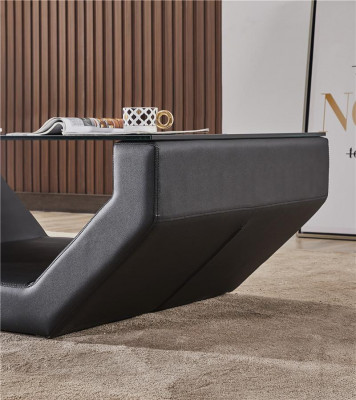 Elegantní luxusní stolky s skleněným designem pro pohovku, gauč, křeslo a stolky z kůže.