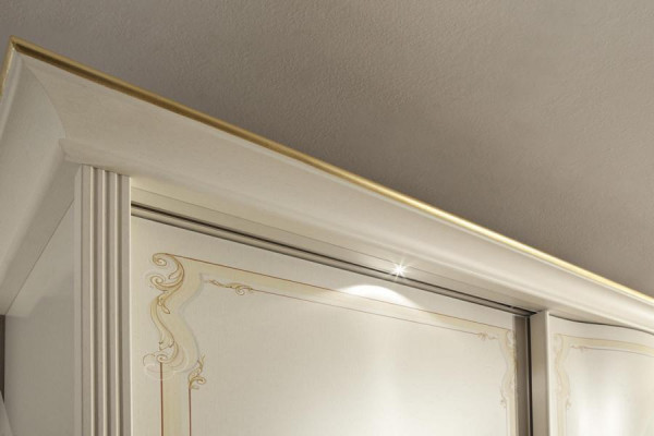 Schlafzimmer nábytek - postel, skříň, šuplík, noční stolek se zásuvkami, komoda 5 kusů