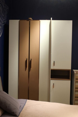 Šatní skříň Skříně Skříň Design Dřevo Dětský pokoj Moderní Nábytek Nový