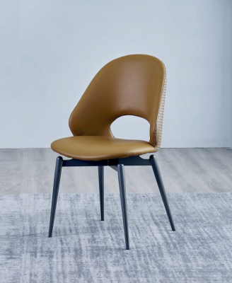 Hnědá kůžená židle Moderní jídelní křeslo Jediné Křeslo Stylová dřevěná židle