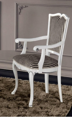 Klasické židle, designové židle, dřevěné židle, jídelní židle, luxusní dřevěné nové nábytky. 