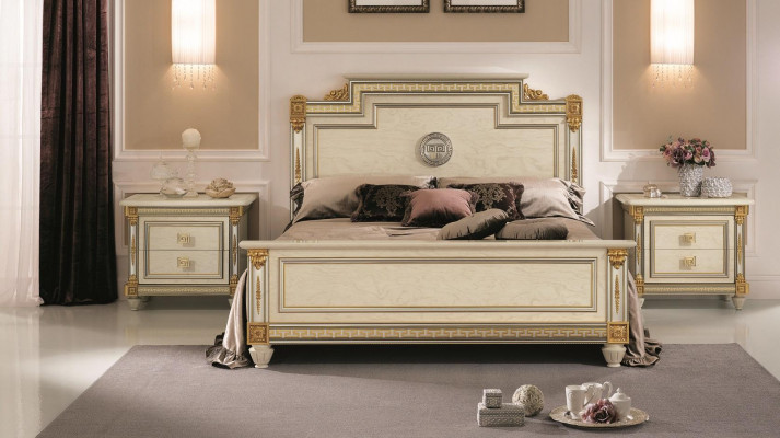 Postel + 2x noční stolek 3-dílná sada ložnice Designer Luxury Bedroom Baroque