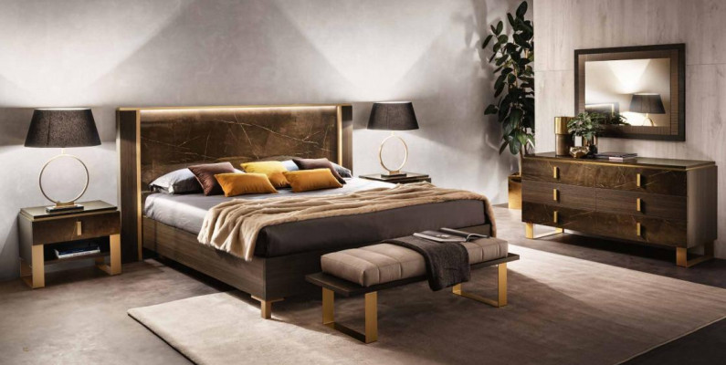 Postel Noční stolek Komoda 4ks. Ložnice Sada Dekorace Design Moderní Luxus