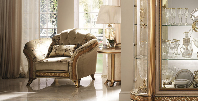 Obývací pokoj Křeslo Luxus Hotel Potah Klasický Jednosed Beige Arredoclassic