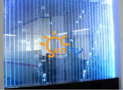 Stěnový panel s LED vodní stěnou s bublinkami vody Designérská dekorativní vodní stěna.