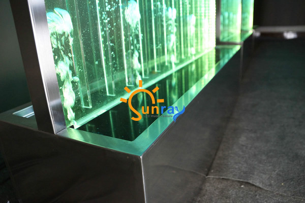 Panel s bublinami LED New Water Wall Designer Illuminated Water Wall