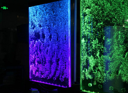 Wandový panel s LED vodní stěnou na vodu s bublinami, designová vodní stěna