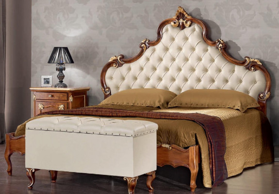 Postel Nábytek Manželská postel Chesterfield Ložnice Nábytek Postele Nábytek Itálie Nový