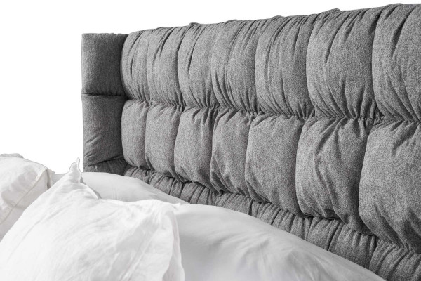 Šedá manželská postel Klasický design ložnice Elegantní látka postel