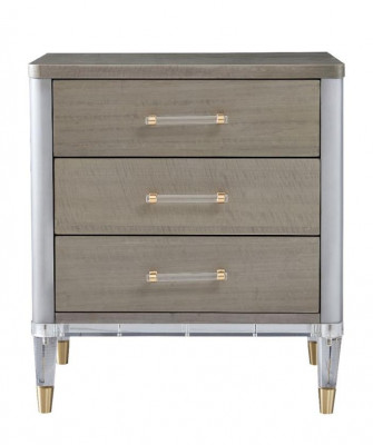 Klasická 3dílná ložnice, Klasická postel + noční stolek manželská postel