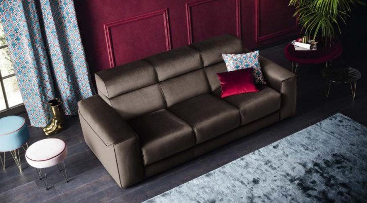 Luxus nábytek Obývací pokoj Pohovky Pohovka 3 místná moderní Dřevo Italský styl