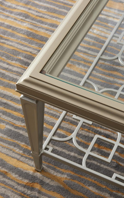 Postranní stůl Design Luxus Möbel Zeitungstische Beistelltische Tisch Glastisch