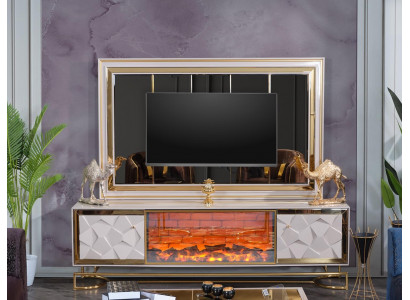 Dekorativní krb v obývací stěně, komoda pod televizor v elegantním designu ze špičkové nerezové oceli.