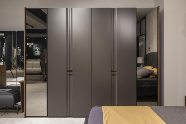 Moderní šatní skříň Luxus skříň dřevo skříně sklo Taupe ložnice