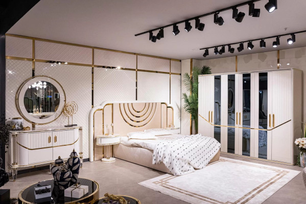 Ložnice luxusní postel 2x noční stolek šatní skříň komoda se zrcadlem 5 kusů