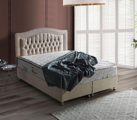 Návrh postele Luxus Beige čalouněné ložnice nábytek Chesterfield stříbrný.