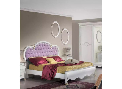 Výplň postelí Design Luxusní dvojitá postel Chesterfield v hotelu Dřevěný nábytek Postel.