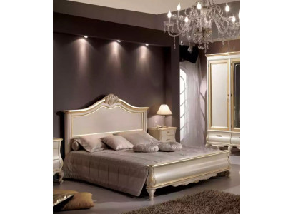 Dřevěná manželská postel luxusního designu ložnice Klasická béžová.