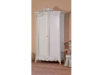 Nábytek - Klasická šatní skříň ložnice, skříň z dřeva.