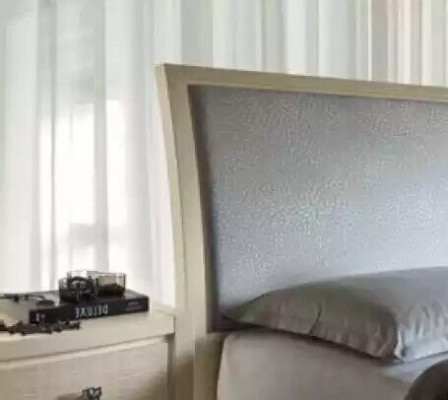 Luxus ložnice s nočním stolkem postel 2dílná sada kompletní design nový nábytek