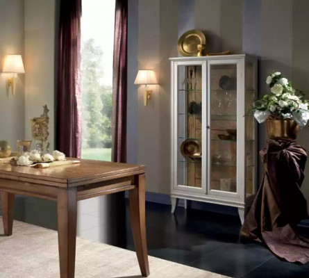Vitrínový skříň Italský luxusní nábytek Vitríny Skleněný design Skříň Bílý Nový