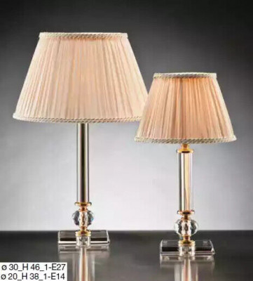 Klasická krystalová stojací lampa, osvětlení stolu, luxusní nábytek, nové.