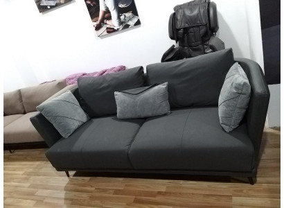 Třímístná designová pohovka, čalouněná pohovka, kožená pohovka, moderní relaxační klub, 3místná.