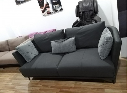 Třímístná designová pohovka, čalouněná pohovka, kožená pohovka, moderní relaxační klub, 3místná.