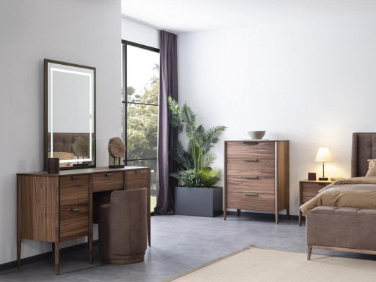 Nástavec šminkovacího stolu s konzolou, zrcadlo, dřevěný materiál, nábytek do ložnice, designový stolička.